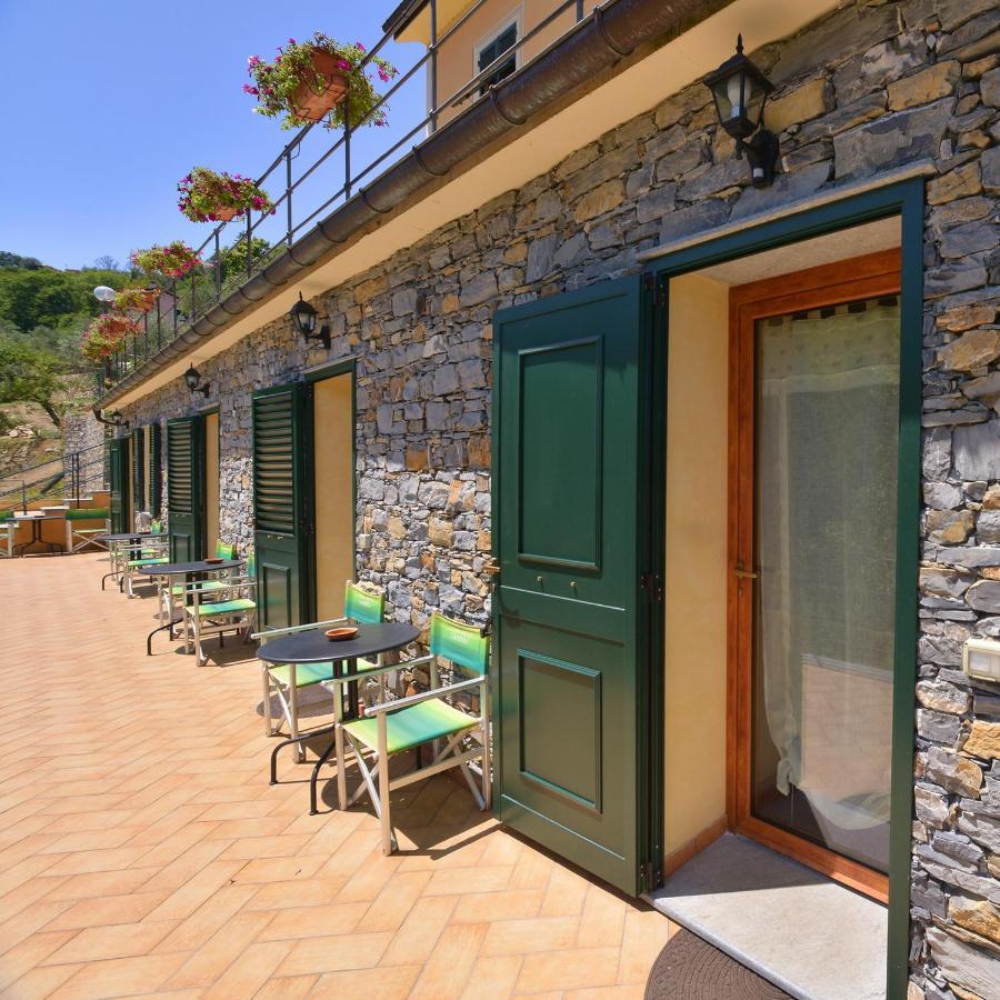 B&B Le Colline Di Bana Camogli Bagian luar foto